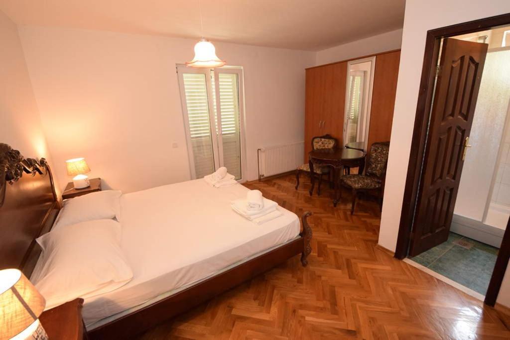 Apartments Costa Rica Orebić Extérieur photo